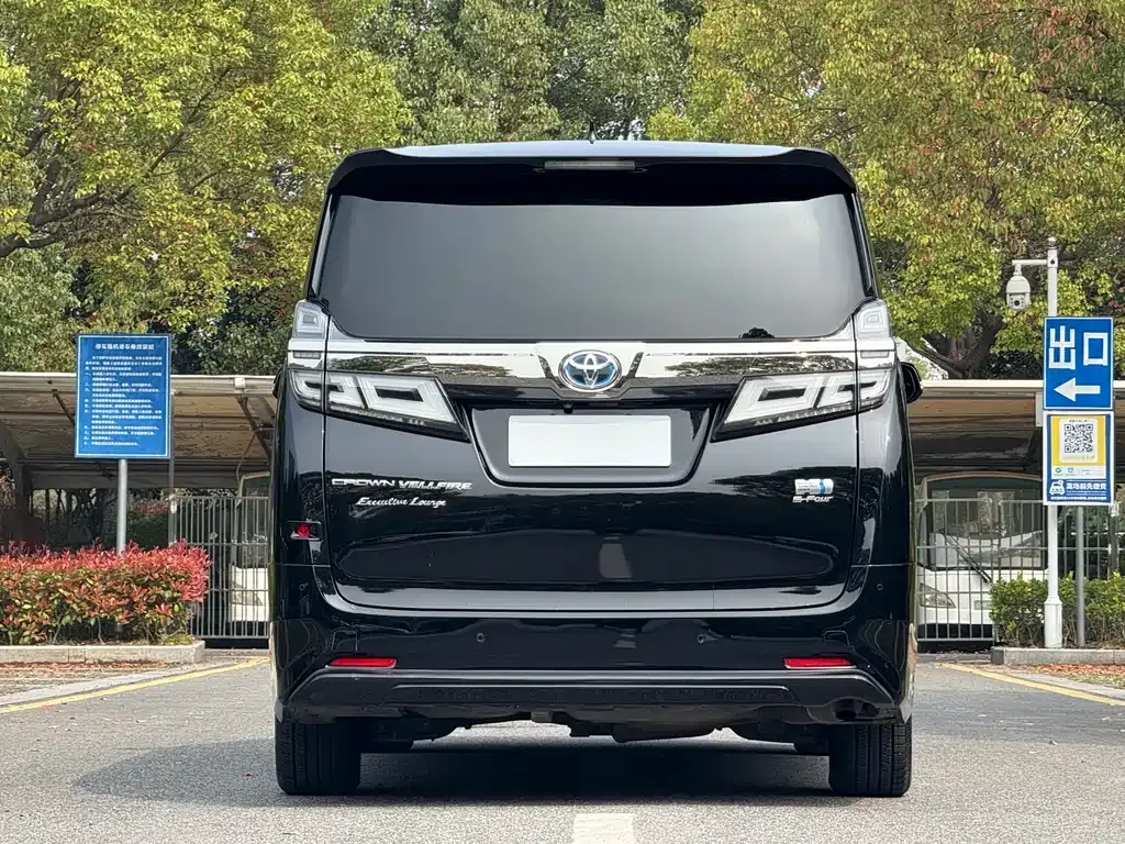Toyota Vellfire 2021 из CN, фото 10