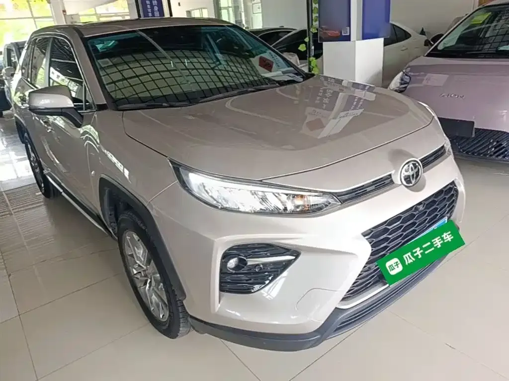 Toyota Wildlander 2022 из CN, фото 10