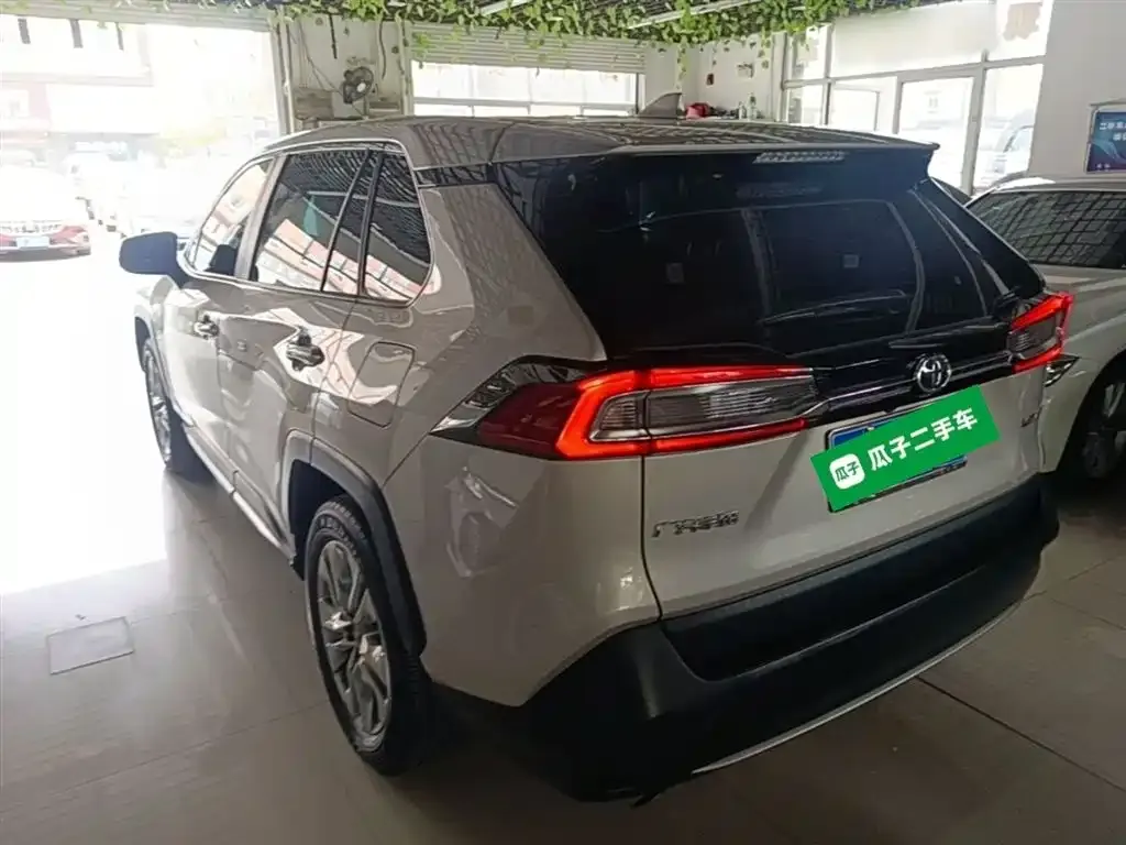 Toyota Wildlander 2022 из CN, фото 3