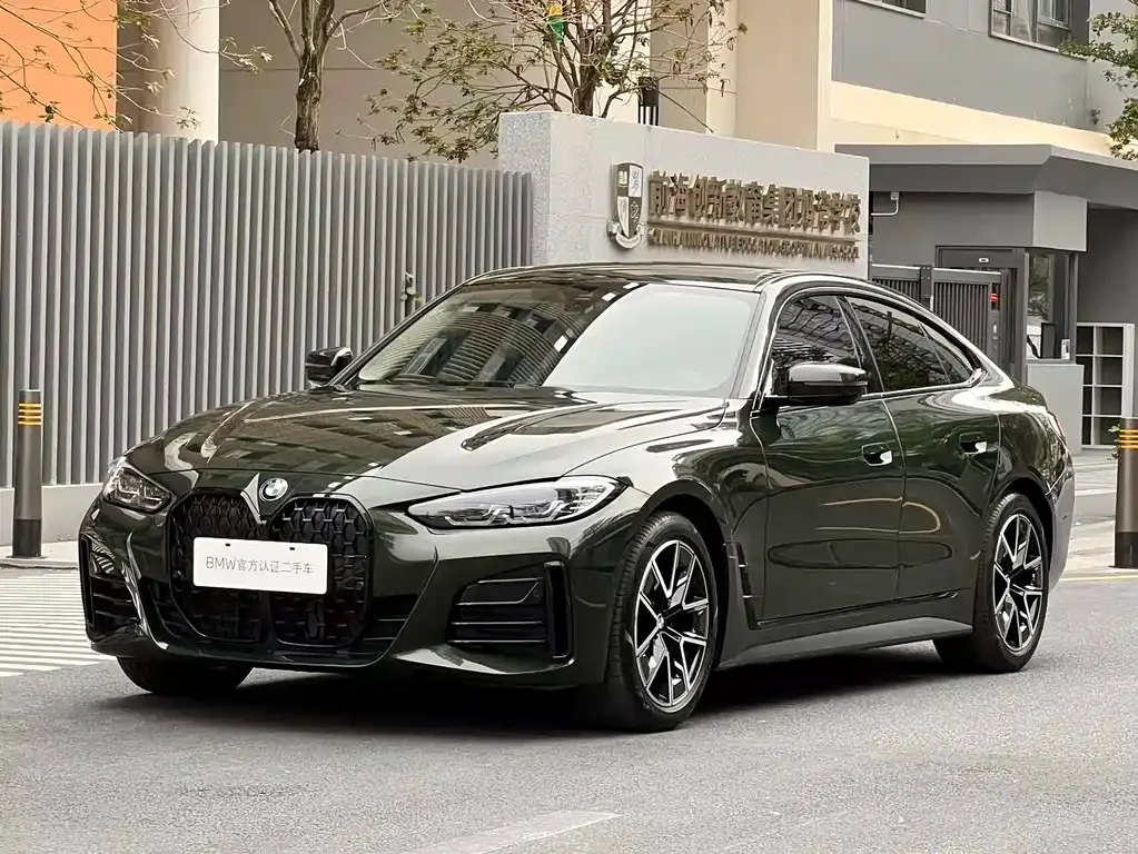BMW 4 Series — фото 1
