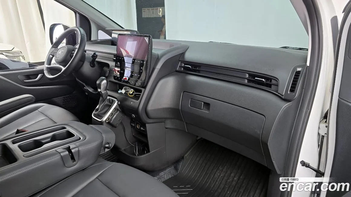Hyundai Staria — фото 6