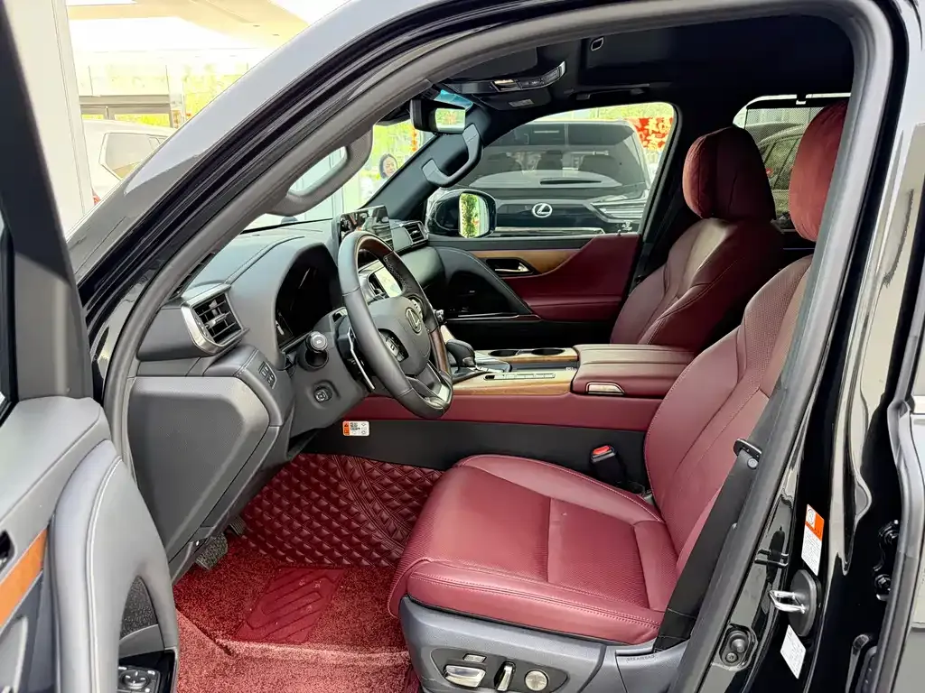 Lexus LX 2025 из CN, фото 5