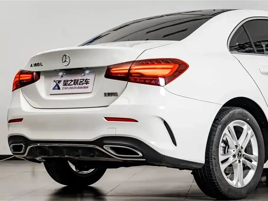 Mercedes-Benz A-Class — фото 7