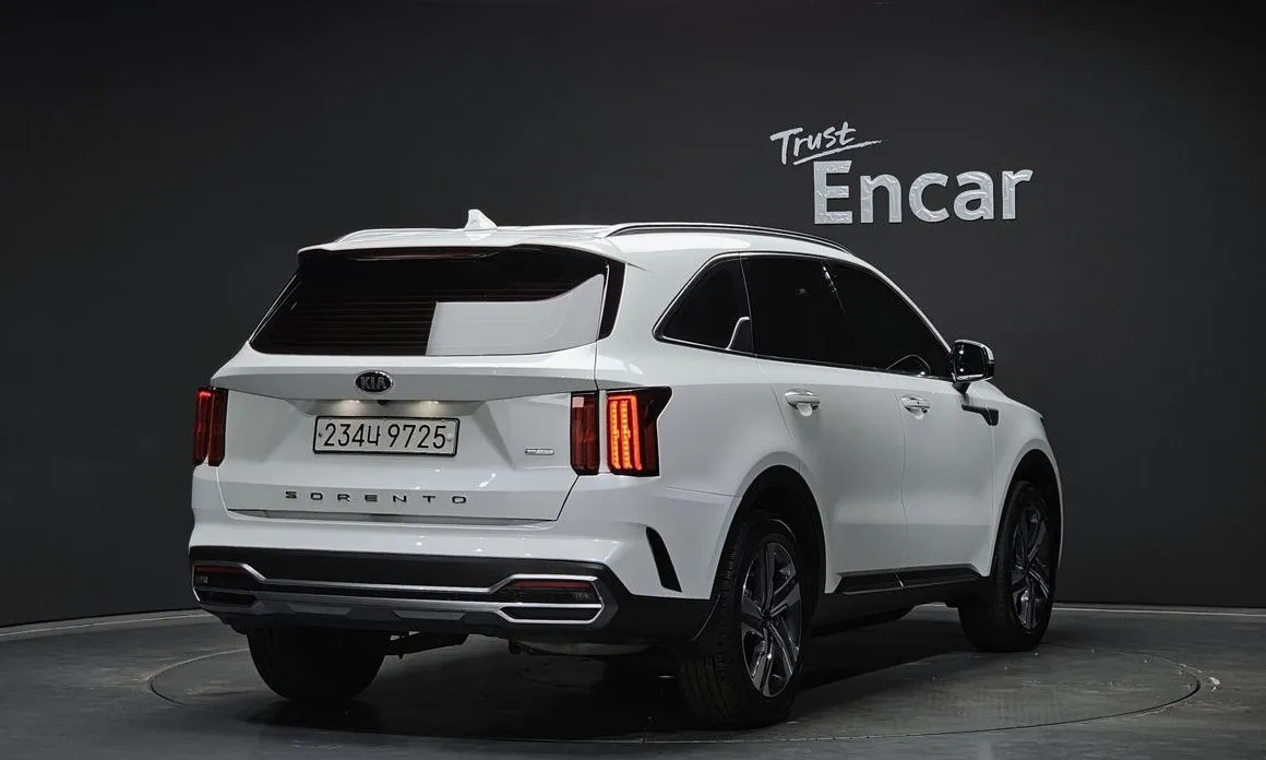 Kia Sorento — фото 7