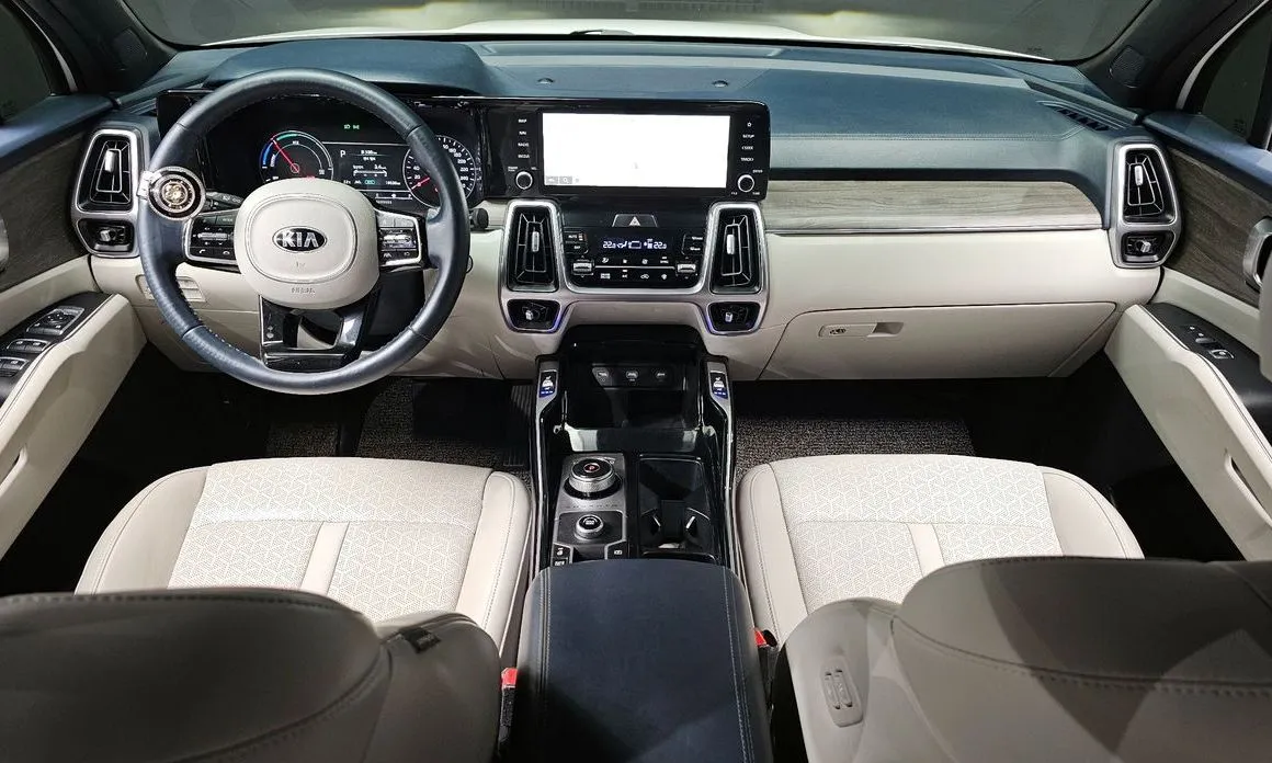 Kia Sorento — фото 3