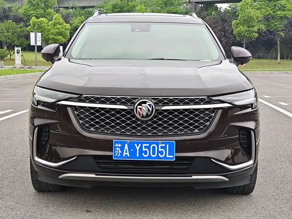 Buick Envision Plus — фото 9