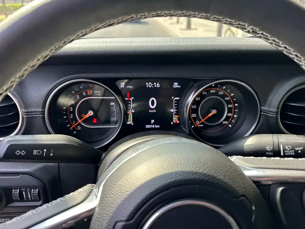 Jeep Gladiator 2024 из CN, фото 2