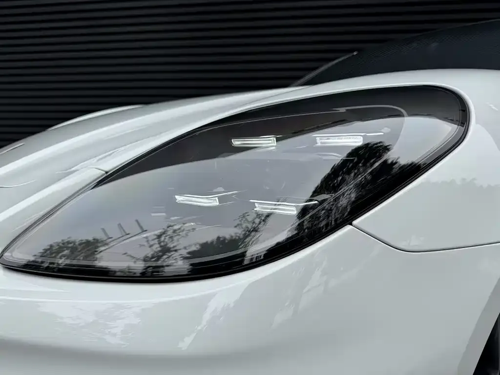 Porsche Panamera 2025 из CN, фото 2