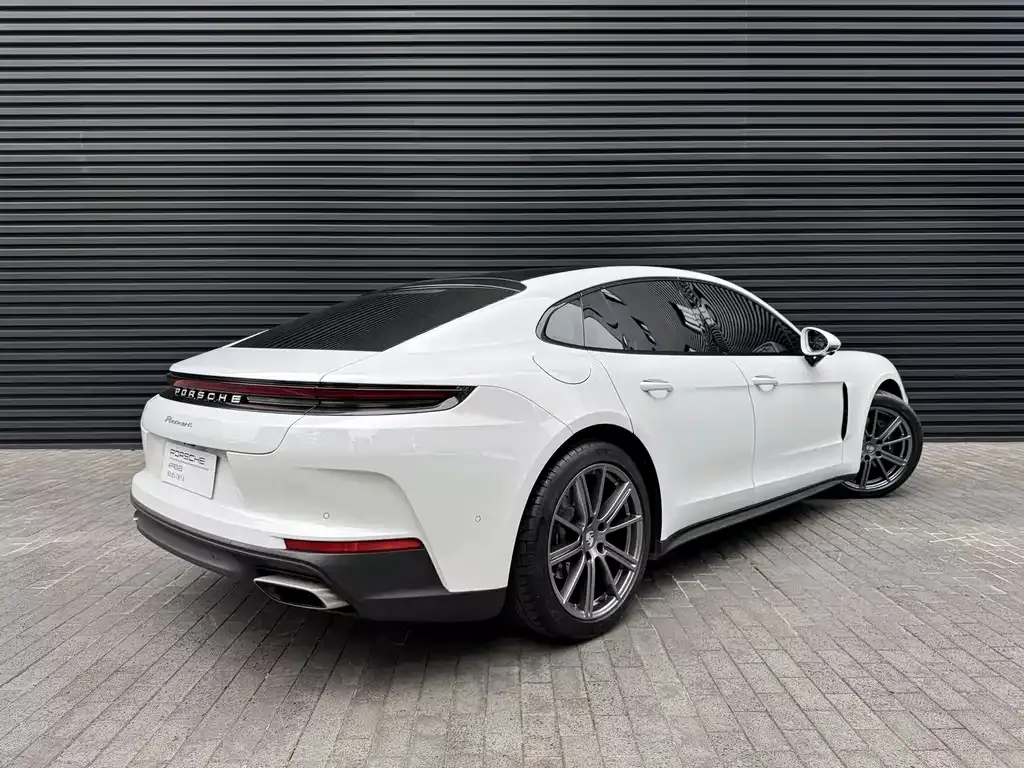 Porsche Panamera 2025 из CN, фото 3