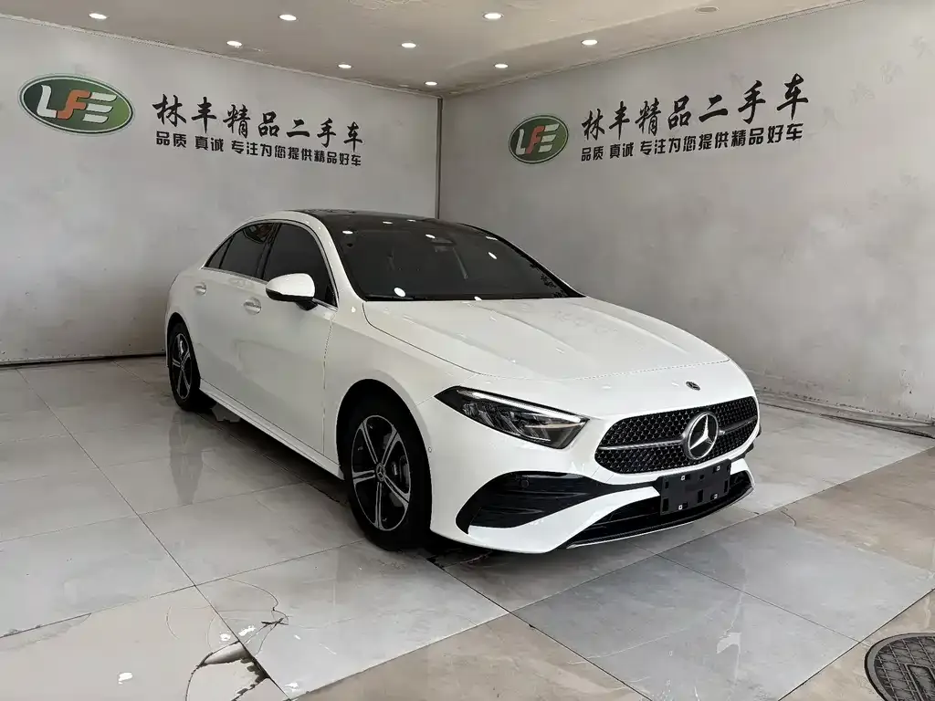 Mercedes-Benz A-Class — фото 4