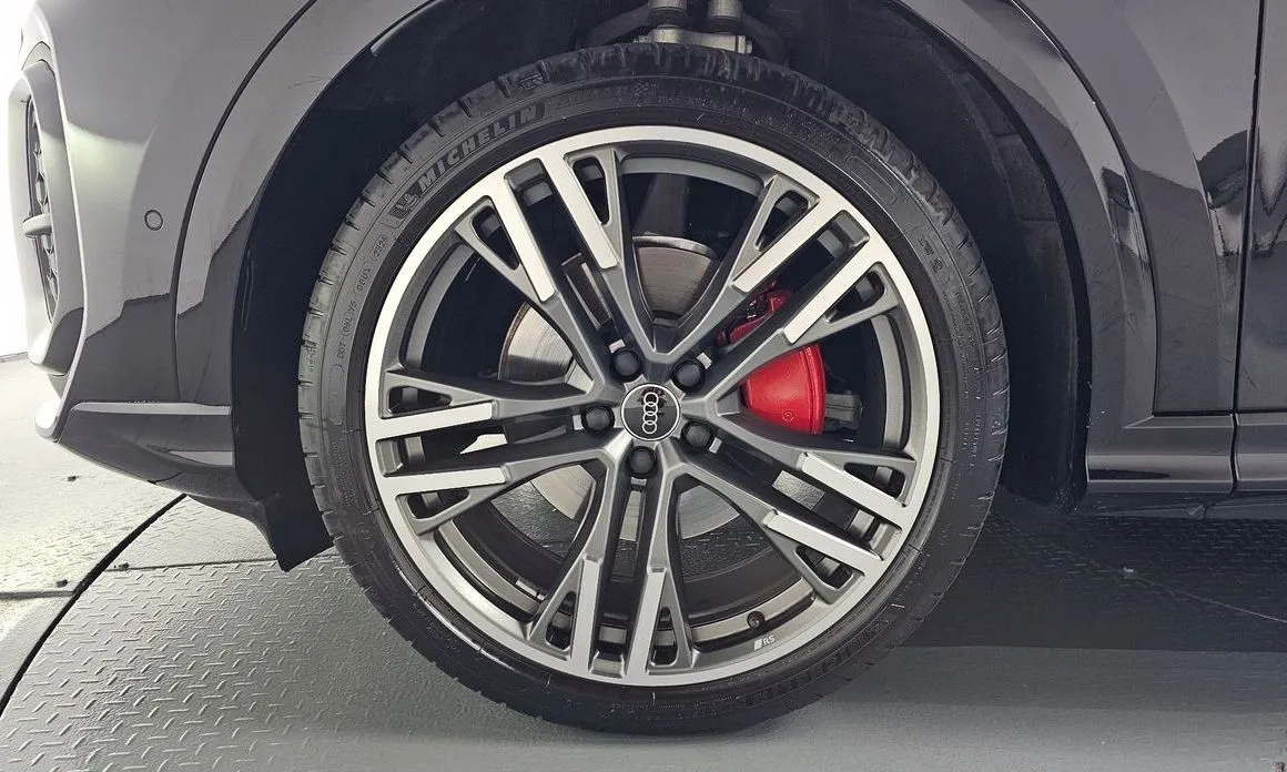 Audi Q5 2025 из KR, фото 8