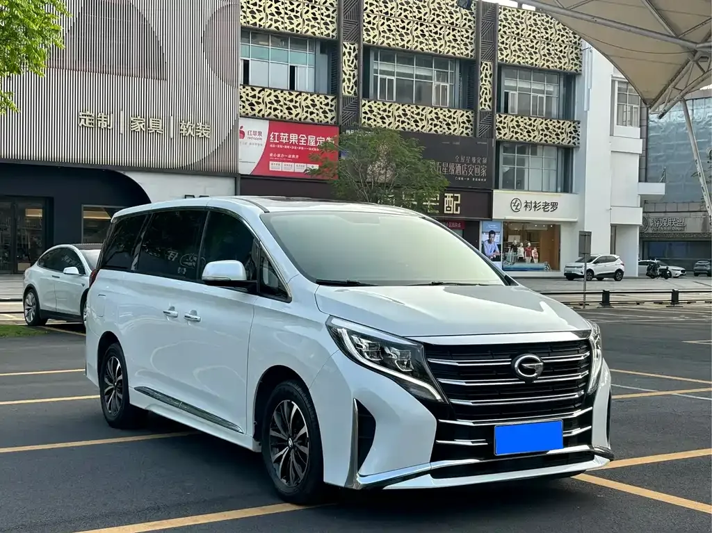 GAC Motor Trumpchi M8 — фото 8