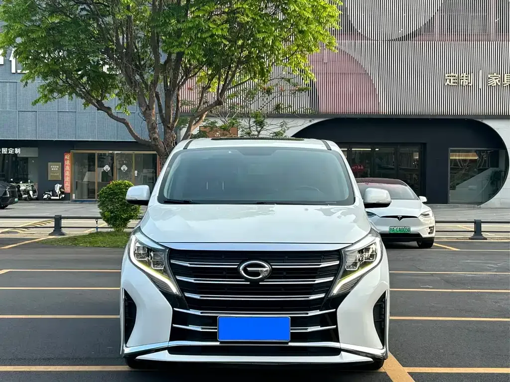 GAC Motor Trumpchi M8 — фото 9