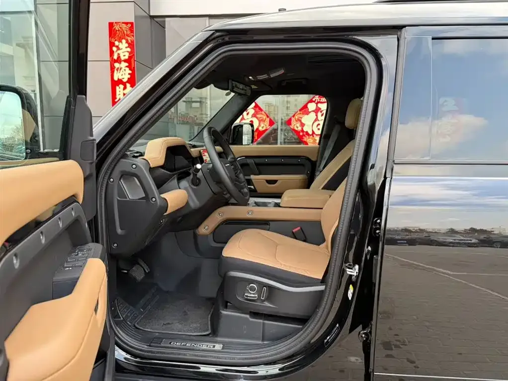 Land Rover Defender — фото 10