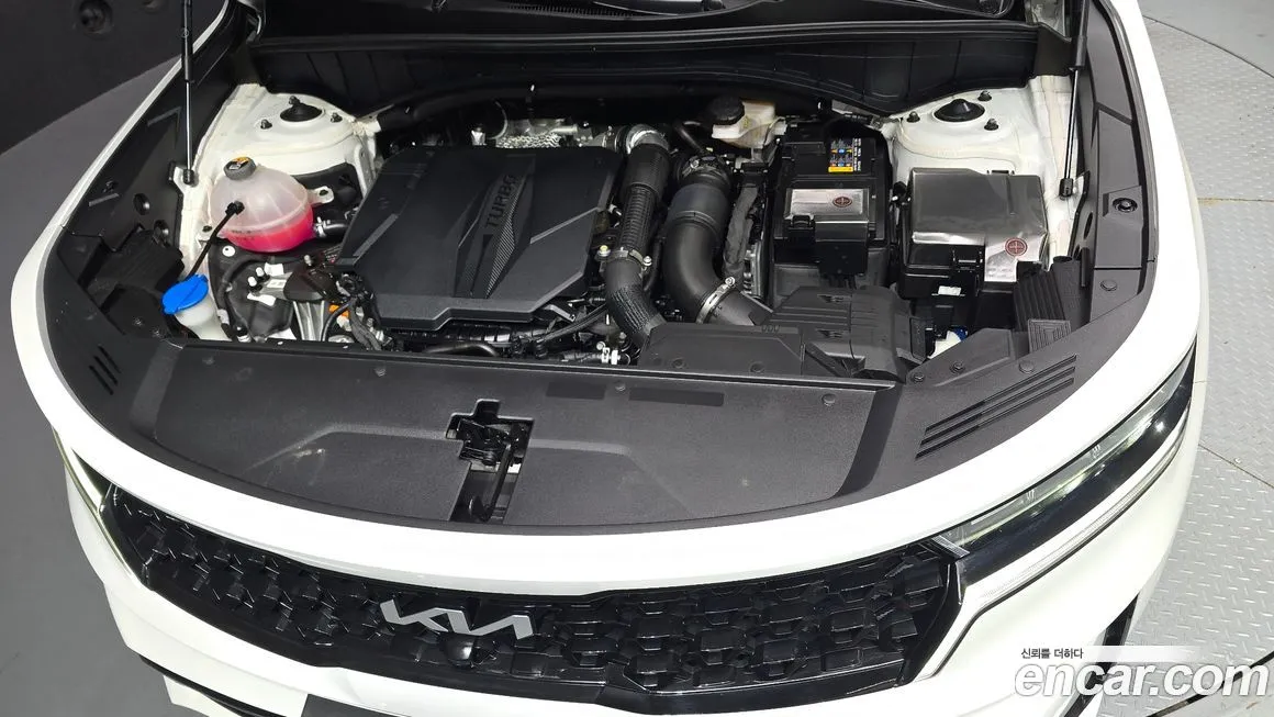 Kia Sorento — фото 5