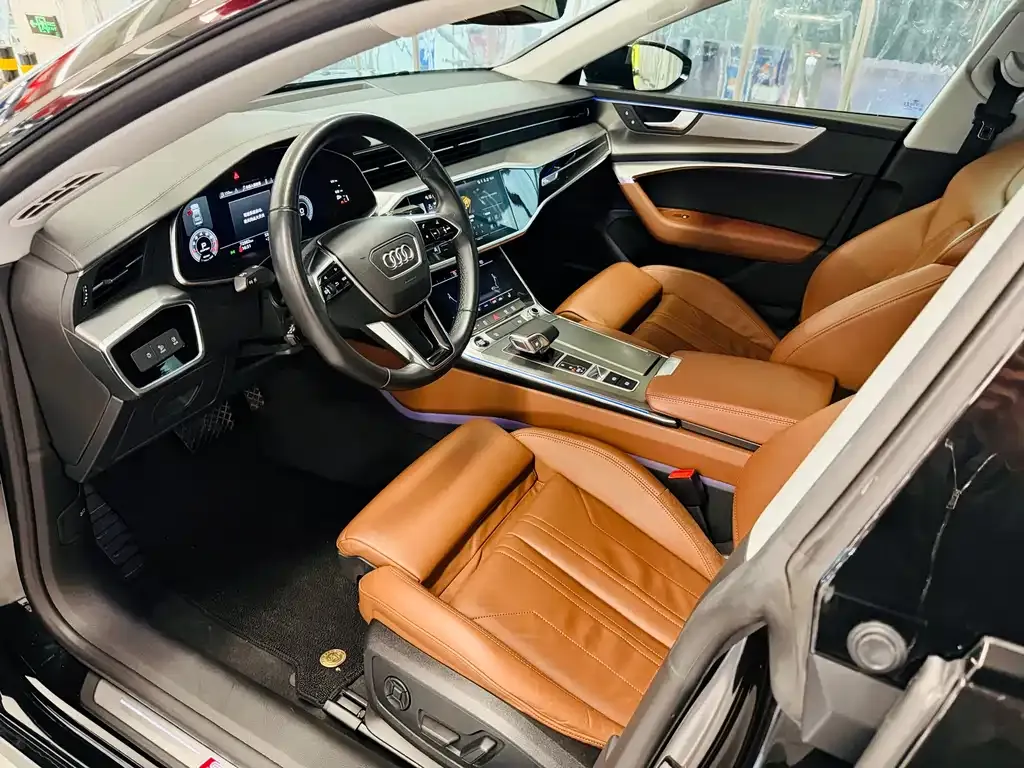 Audi A7 — фото 2