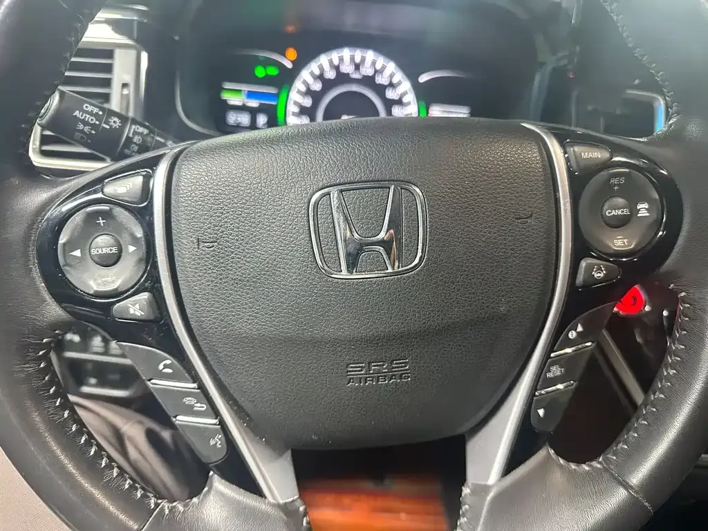 Honda Elysion — фото 9