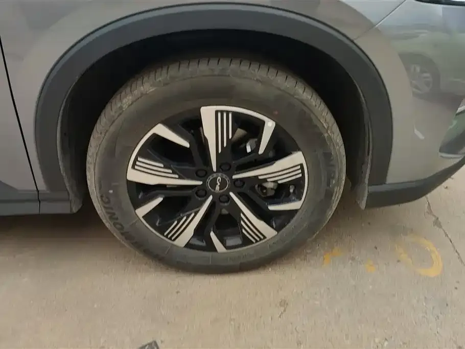 BYD Seal 05 DM-i — фото 2