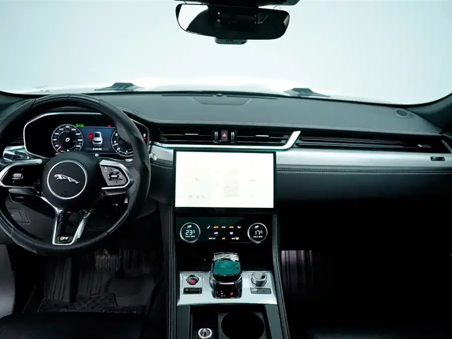 Jaguar F-PACE 2021 из CN, фото 8