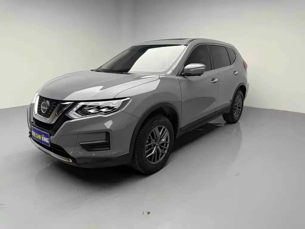 Nissan X-Trail — фото 1