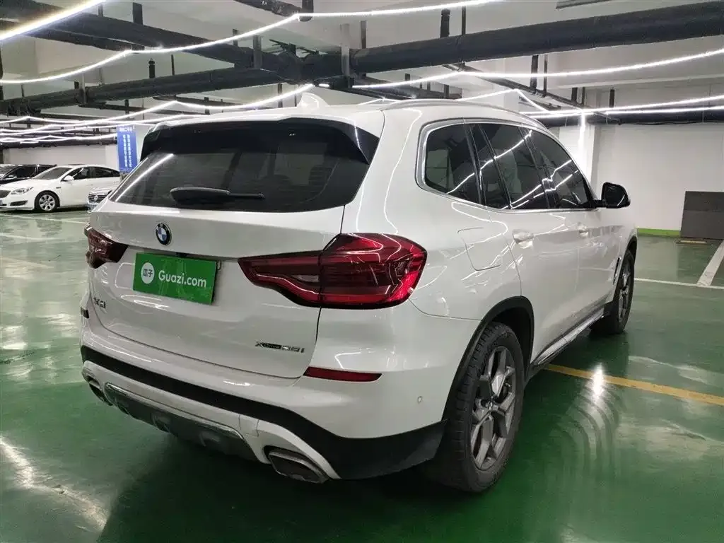 BMW X3 2021 из CN, фото 2
