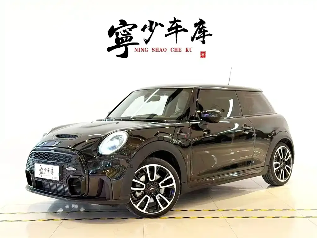 MINI Cooper (3-door) — фото 1