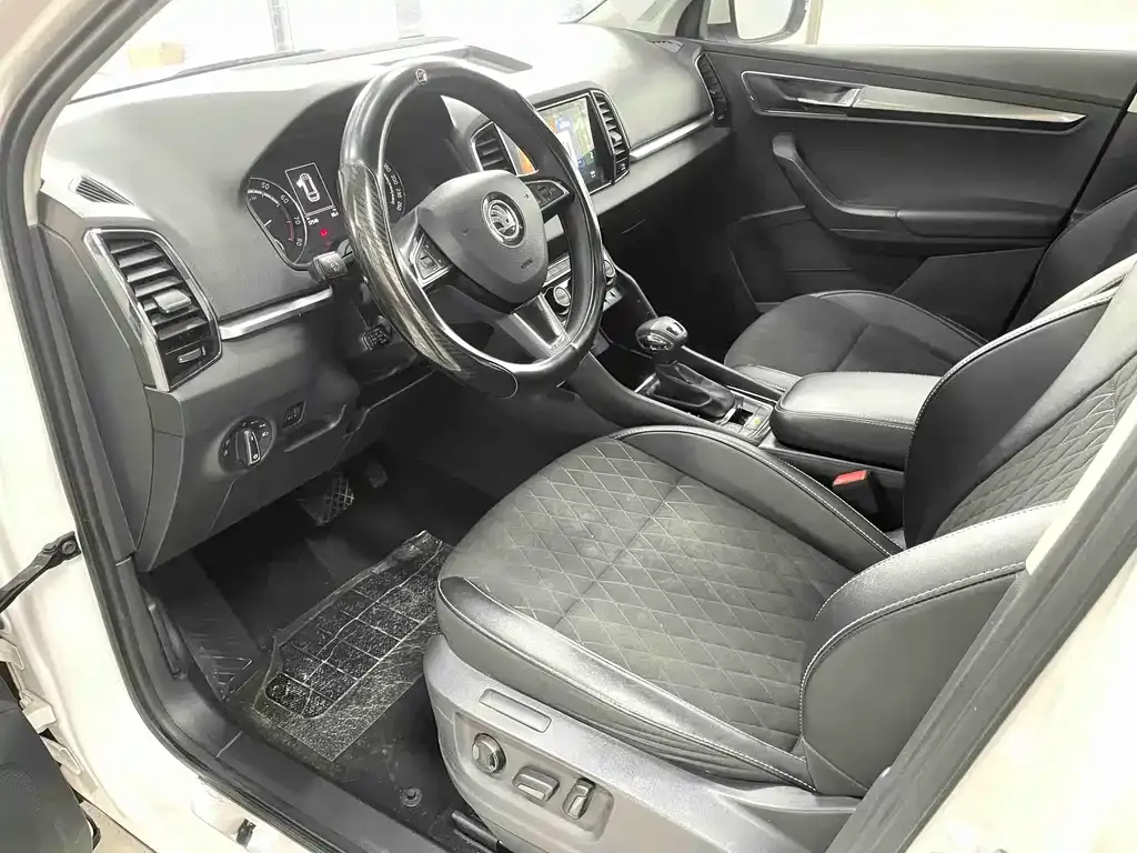 Skoda Karoq 2021 из CN, фото 6
