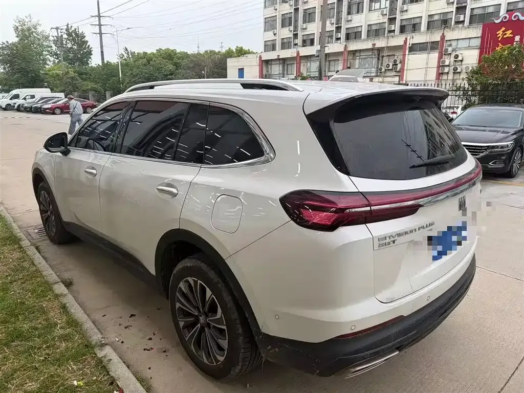 Buick Envision Plus — фото 6