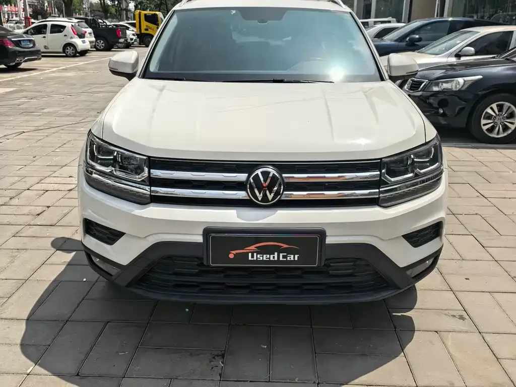 Volkswagen Tharu — фото 3