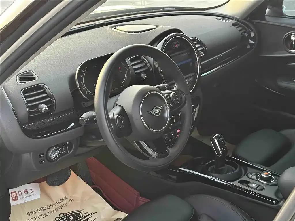 MINI Clubman — фото 7