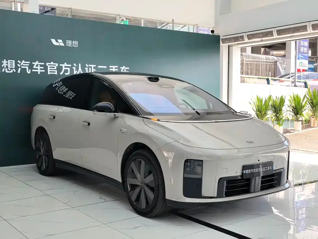 Li Auto i8 2025 из CN, фото 7
