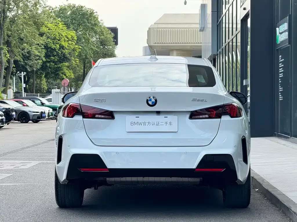 BMW 2 Series 2025 из CN, фото 4
