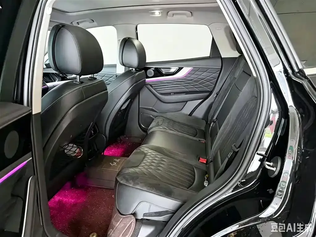 Hongqi HS5 2022 из CN, фото 4