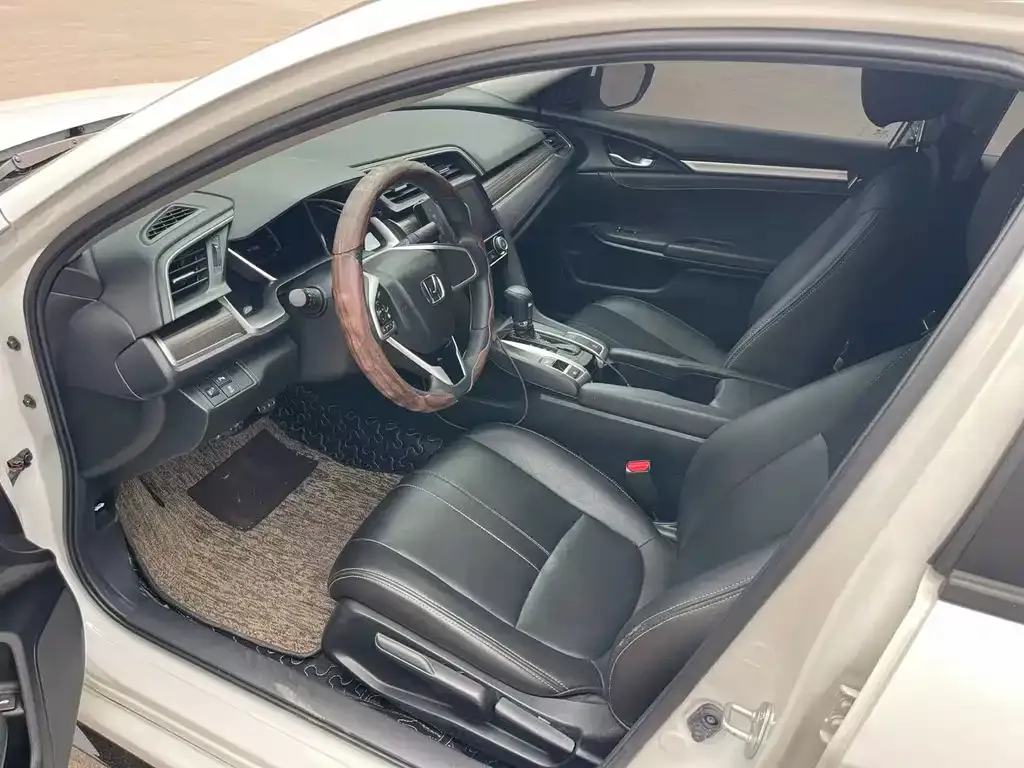 Honda Civic — фото 6