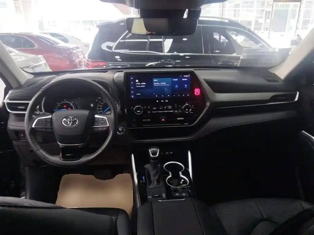 Toyota Highlander 2023 из CN, фото 3