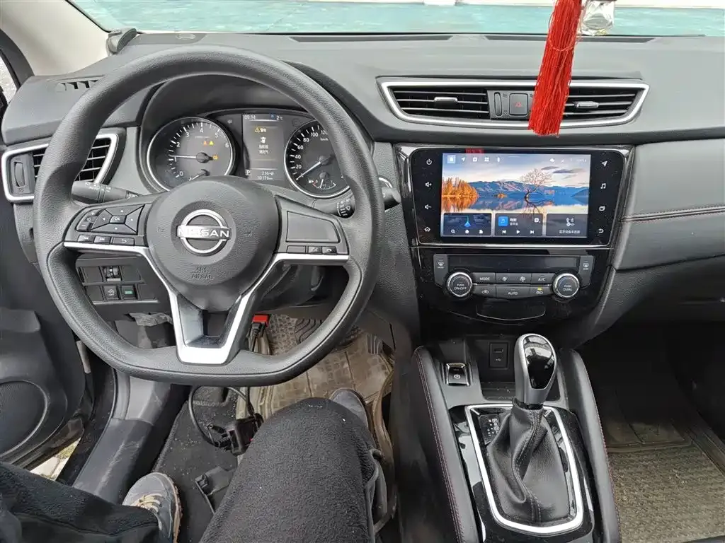 Nissan Qashqai — фото 2