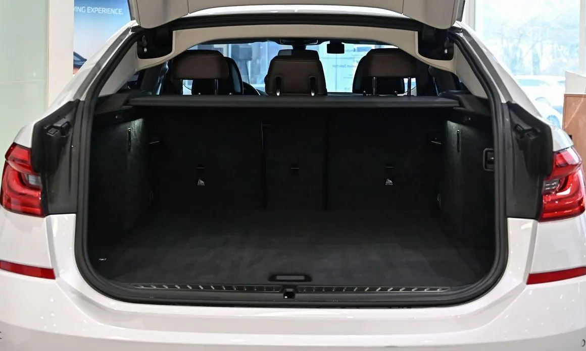 BMW Gran Turismo 2023 из KR, фото 9