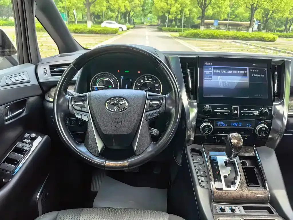 Toyota Alphard 2021 из CN, фото 8