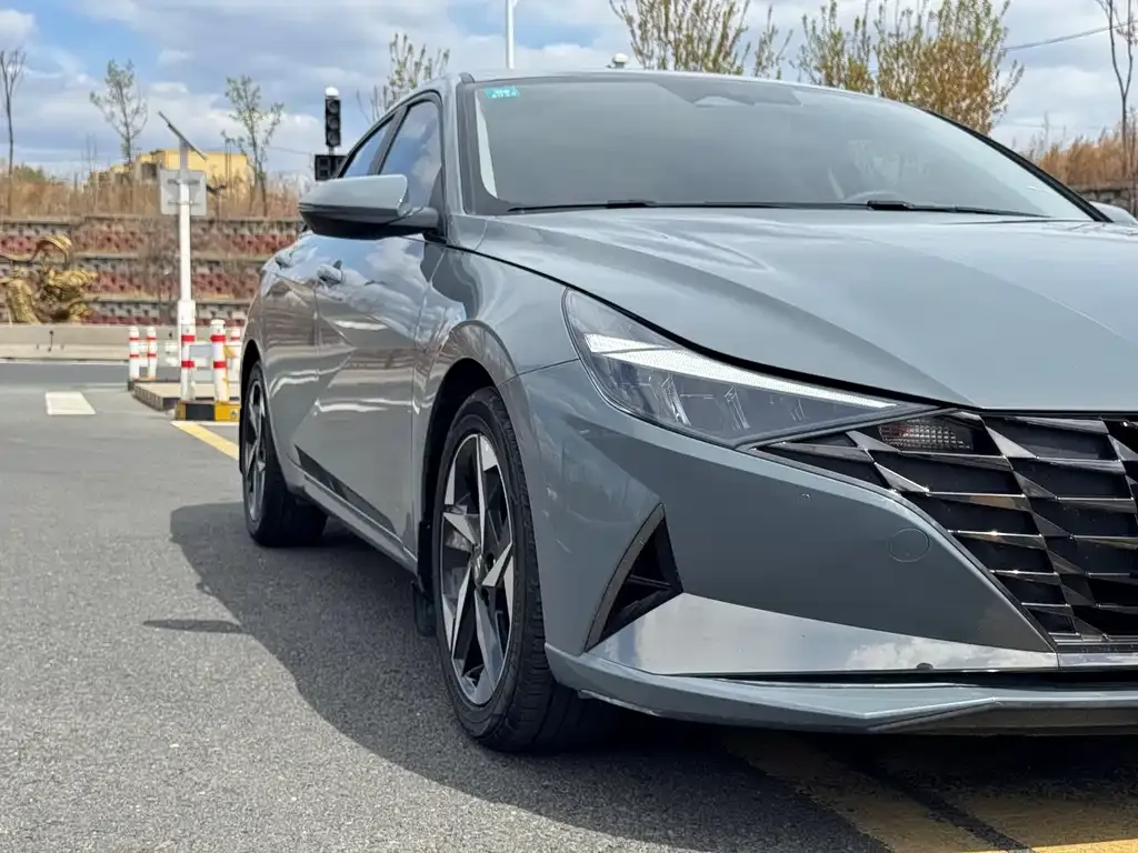 Hyundai Elantra 2023 из CN, фото 4