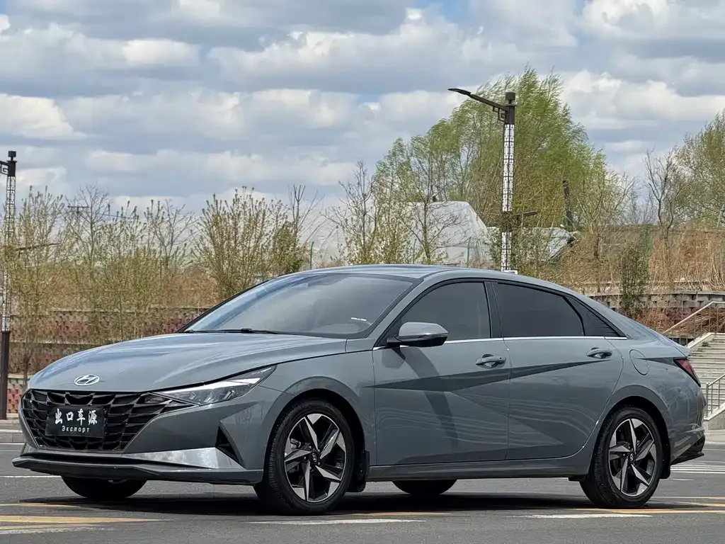 Hyundai Elantra 2023 из CN, фото 8