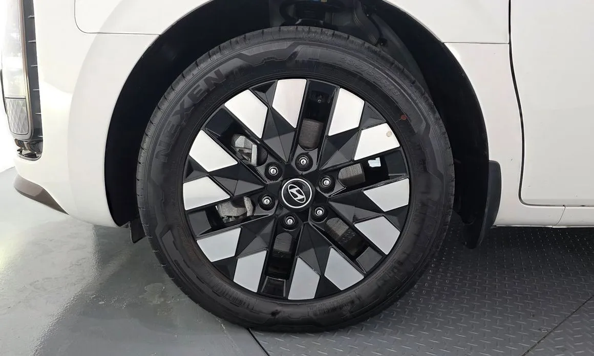 Hyundai Staria 2025 из KR, фото 9