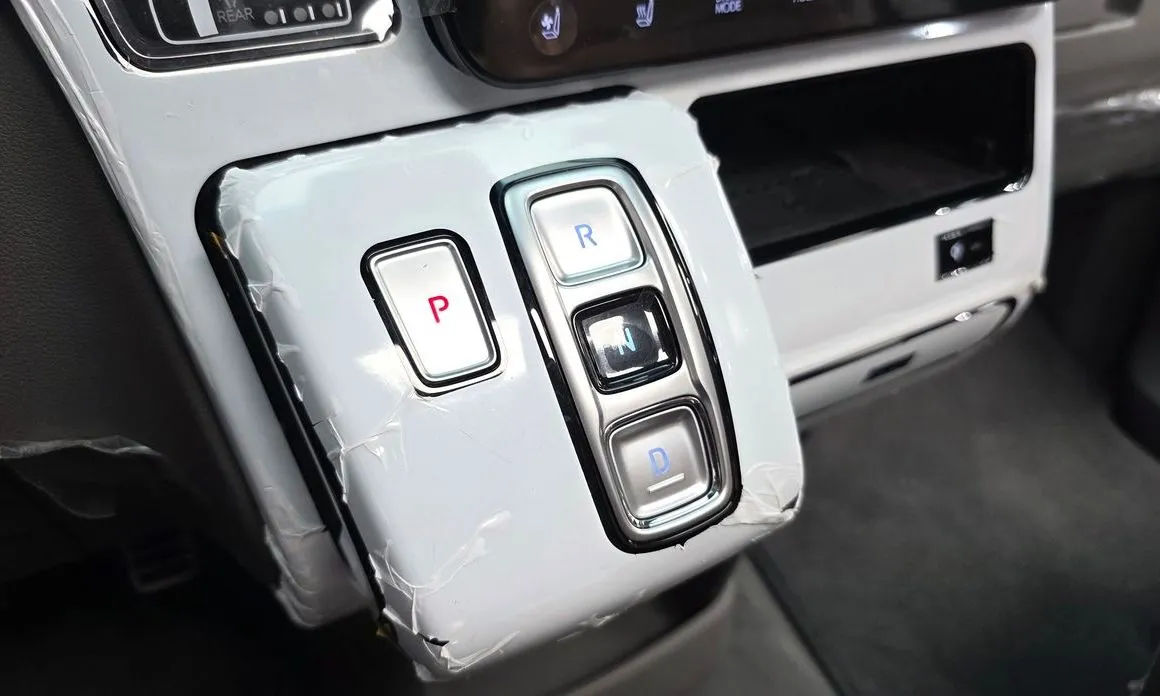 Hyundai Staria 2025 из KR, фото 5