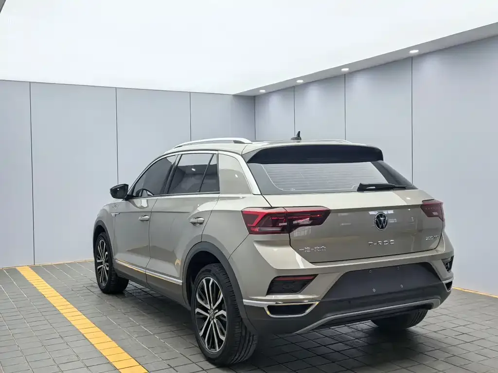 Volkswagen T-Roc 2022 из CN, фото 4