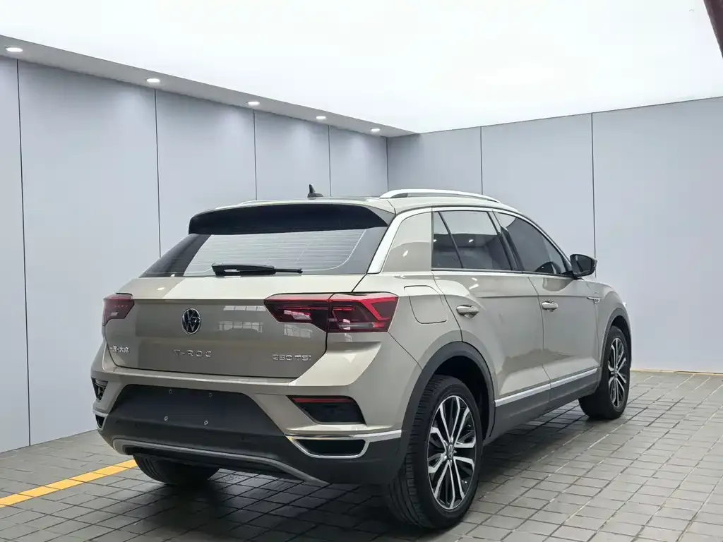 Volkswagen T-Roc 2022 из CN, фото 10