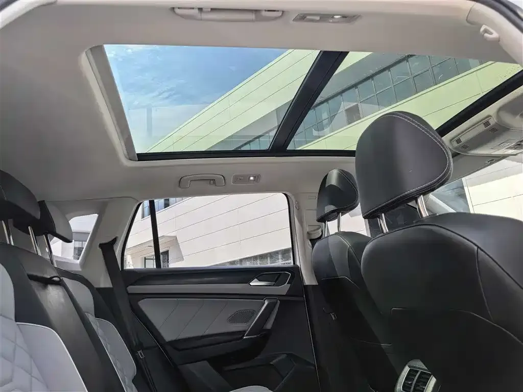 Volkswagen Tayron 2022 из CN, фото 4