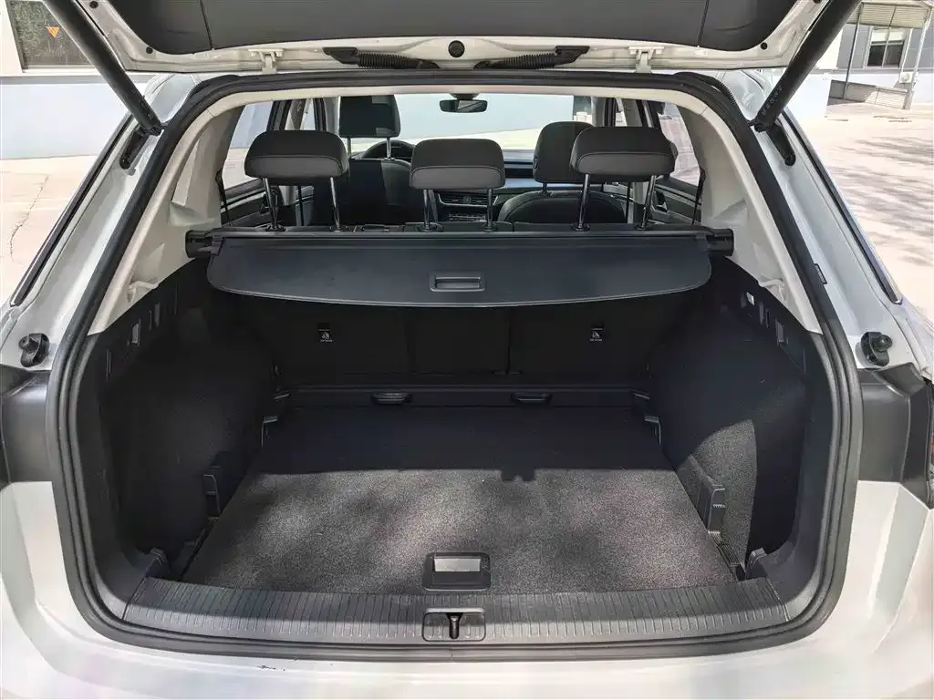 Volkswagen Tayron 2022 из CN, фото 10