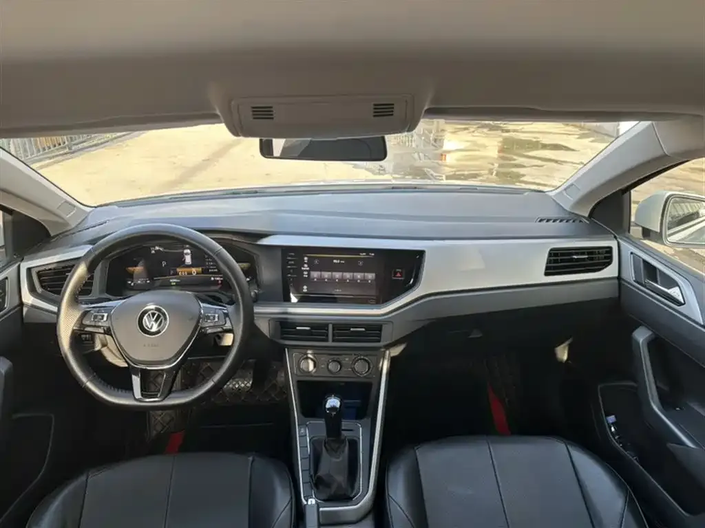 Volkswagen Polo 2023 из CN, фото 2