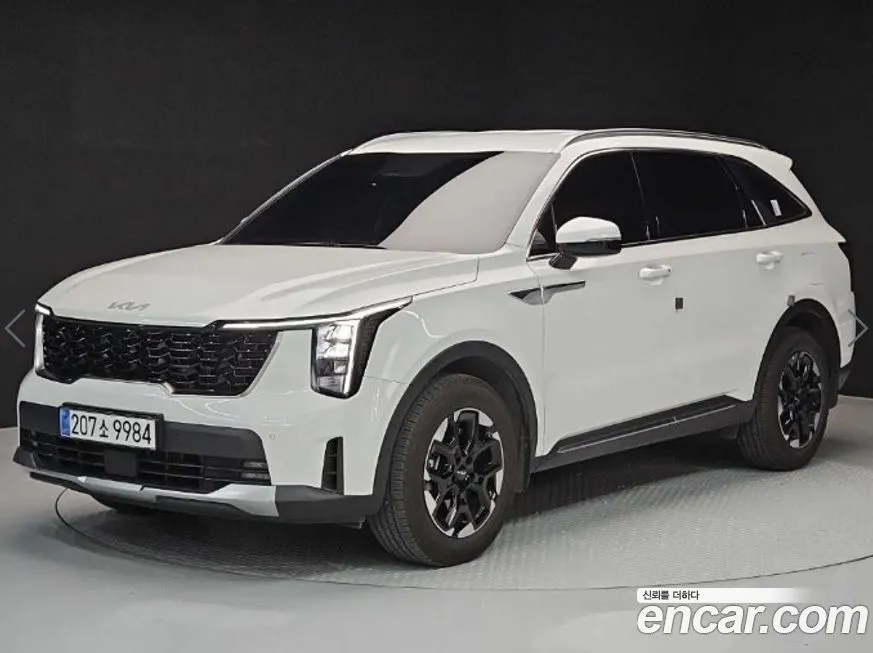 Kia Sorento — фото 1