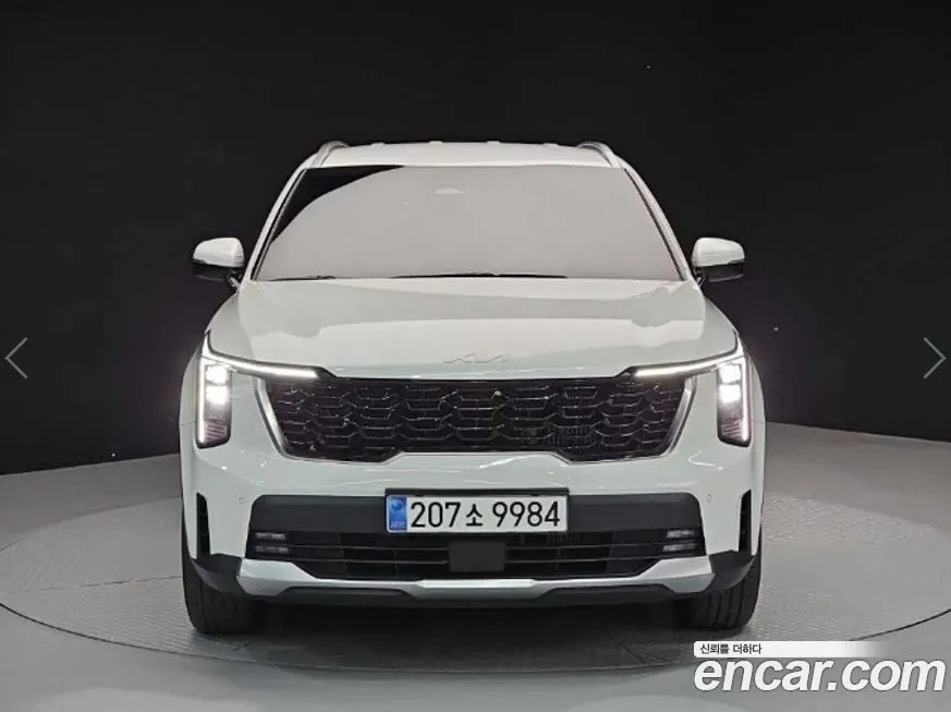 Kia Sorento — фото 9