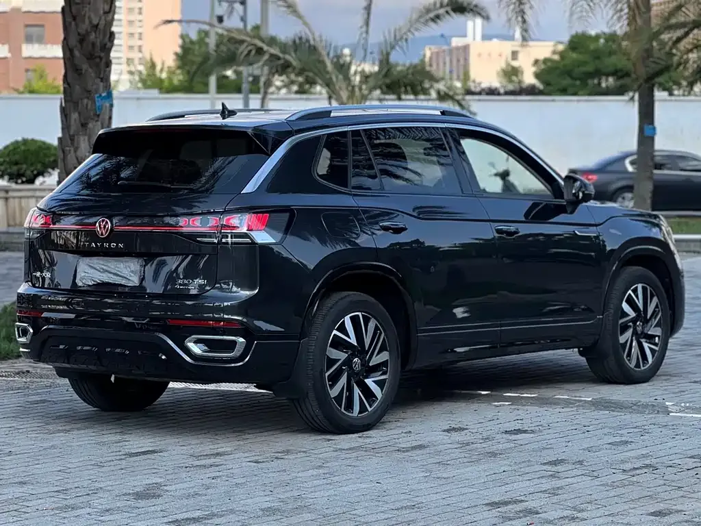 Volkswagen Tayron 2023 из CN, фото 3